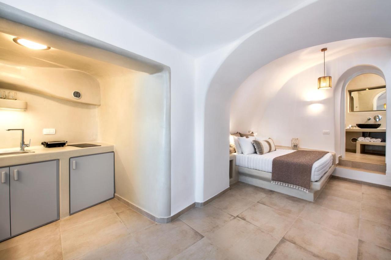 Hill Suites Fira  Bagian luar foto