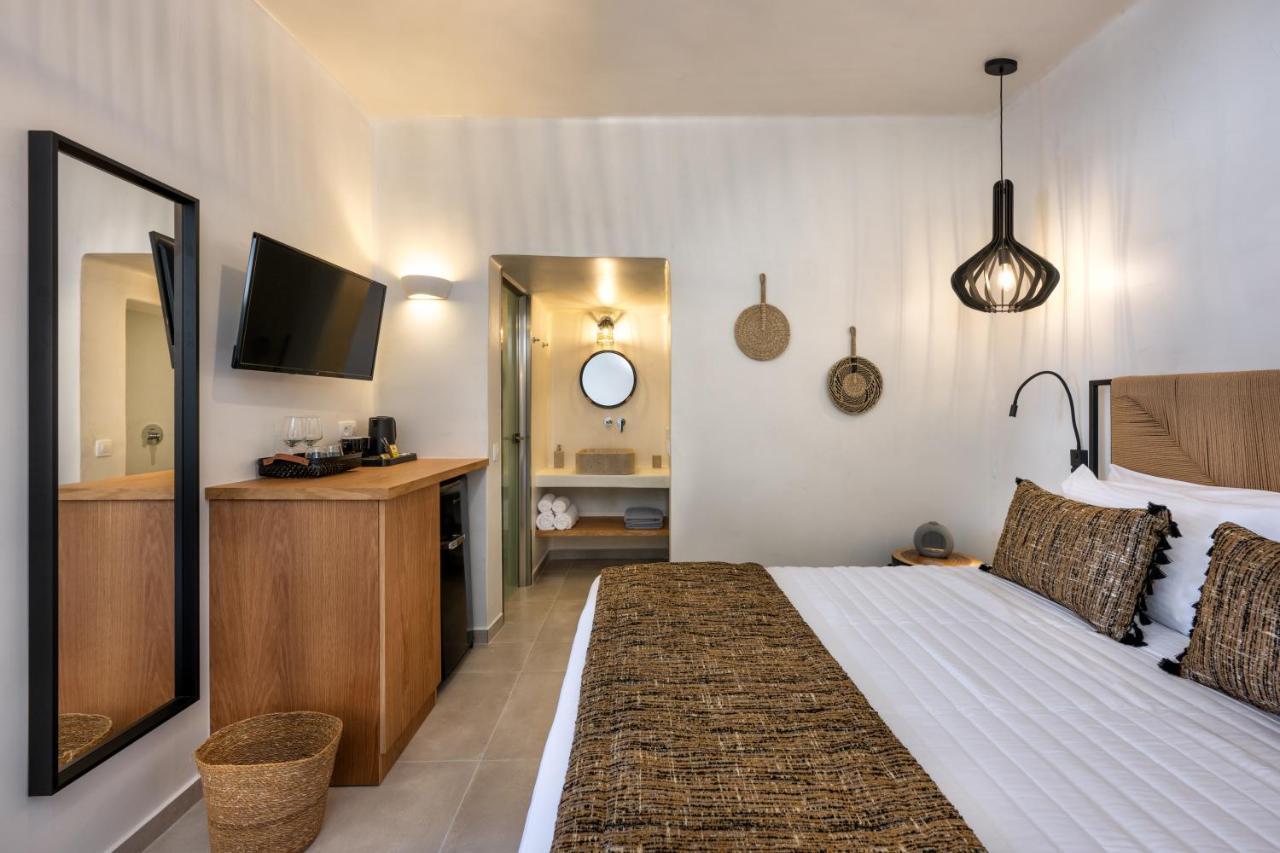 Hill Suites Fira  Bagian luar foto